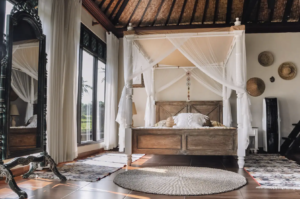 Spend 6 days and 5 nights in our breathtaking and authentic Balinese villa overlooking rice fields, staying and sleeping in the very same place that Julia Roberts did in the movie adaptation of Eat Pray Love.